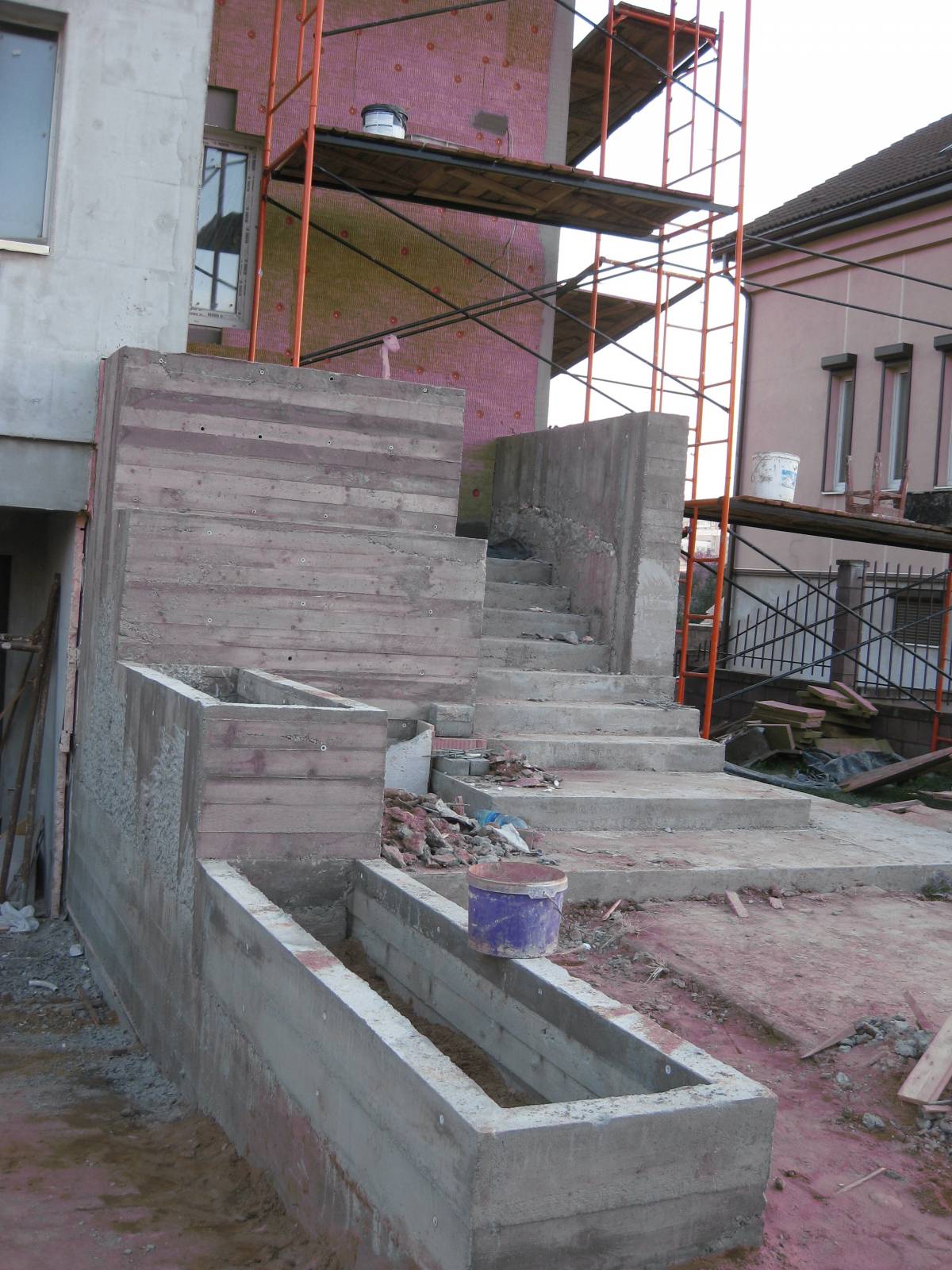 Наружные бетонные лестницы